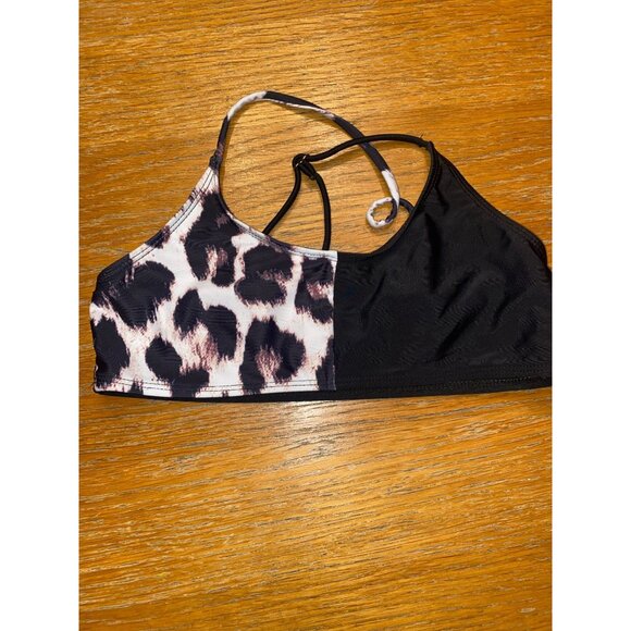 Two-Piece Leopard Print & Black Bikini Set For Girls - Picture 2 of 3